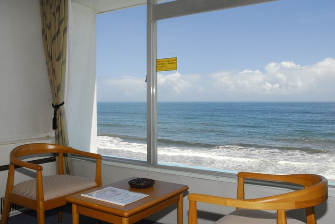 Imagen de la habitación del Hotel Kamogawa Sea World. Foto 7