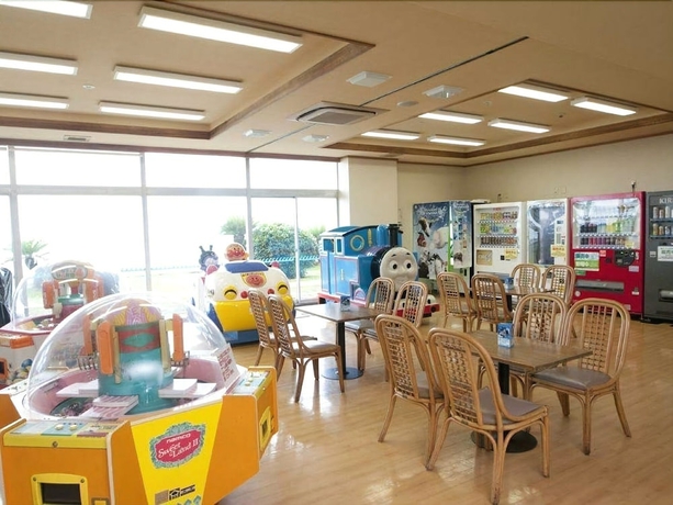 Imagen de los interiores del Hotel Kamogawa Sea World. Foto 12