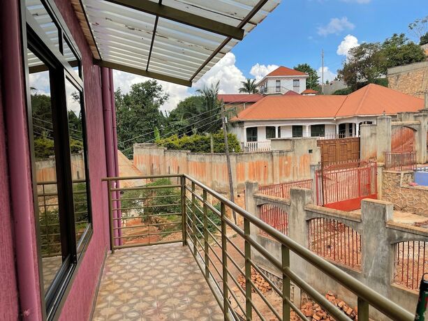 Imagen general del Hotel Kampala. Foto 11