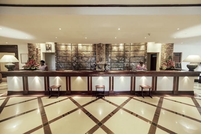 Imagen de los interiores del Hotel Kampala Serena. Foto 6