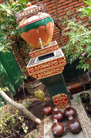 Imagen general del Hotel Kampoeng Djawa Guesthouse. Foto 1