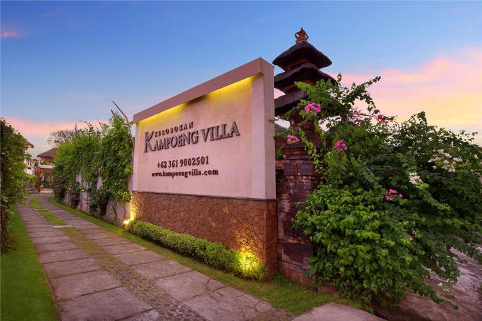 Imagen de los exteriores del Hotel Kampoeng Villa. Foto 16