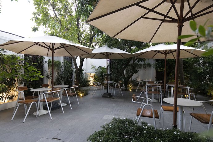 Imagen de los exteriores del Hotel Kampot RiverInn Boutique. Foto 9