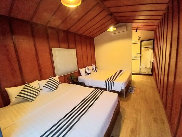 Imagen de la habitación del Hotel Kampot Tropical Village. Foto 14