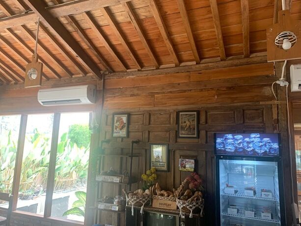 Imagen del bar/restaurante del Hotel Kampung Lawasan Heritage Cottage. Foto 19