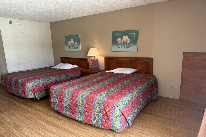 Imagen de la habitación del Hotel Kampus Inn By Oyo Gainesville - University Area. Foto 15
