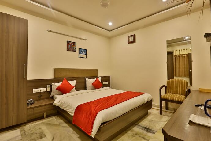 Imagen de la habitación del Hotel Kamran Palace. Foto 19