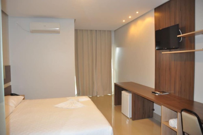 Imagen de la habitación del Hotel Kamur Plaza. Foto 7