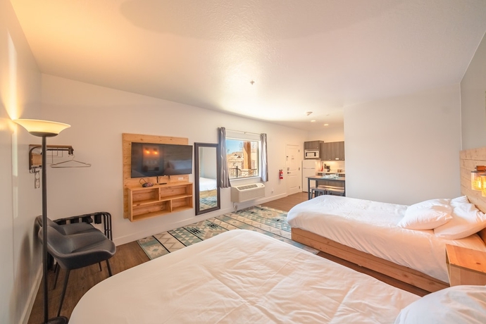 Imagen de la habitación del Hotel Kanab Suites. Foto 10