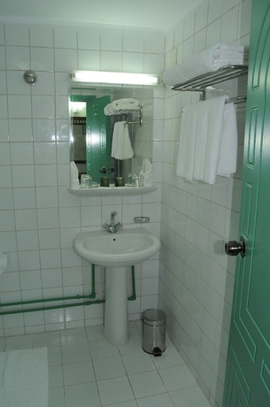Imagen de la habitación del Hotel Kanabesh Village. Foto 9