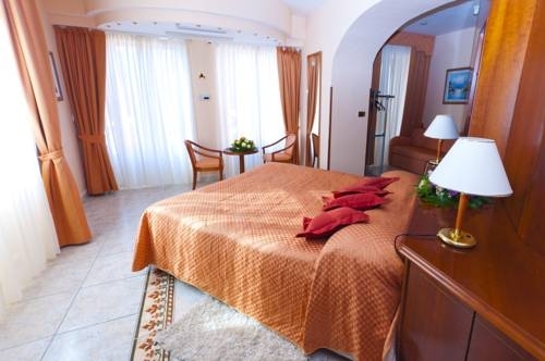 Imagen general del Hotel Kanajt. Foto 9