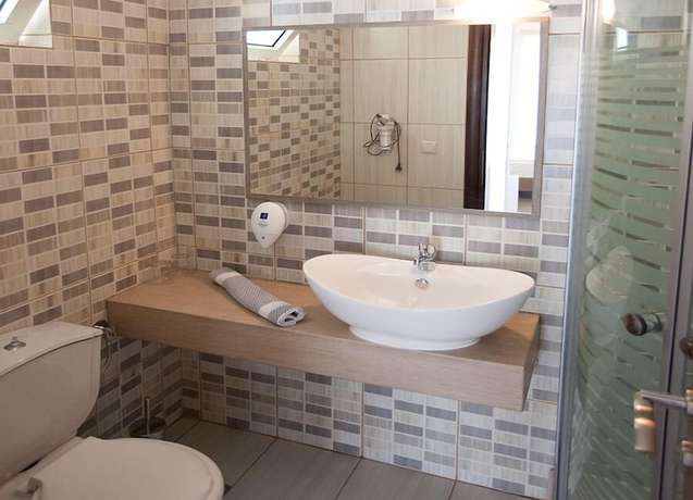 Imagen de la habitación del Hotel Kanali. Foto 7