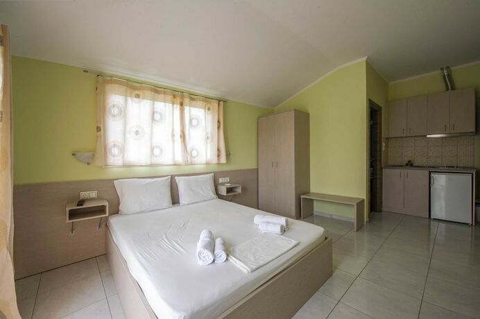 Imagen general del Hotel Kanali Village. Foto 1