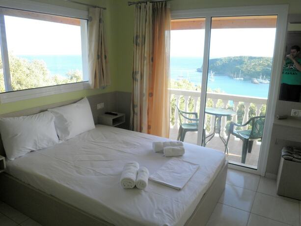 Imagen general del Hotel Kanali Village. Foto 2