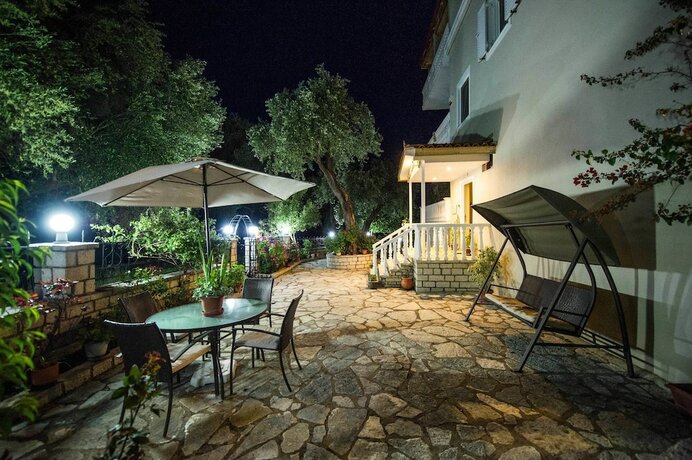 Imagen general del Hotel Kanali Village. Foto 8