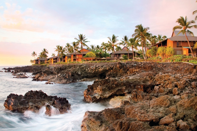 Imagen general del Hotel Kanaloa At Kona By Outrigger. Foto 2