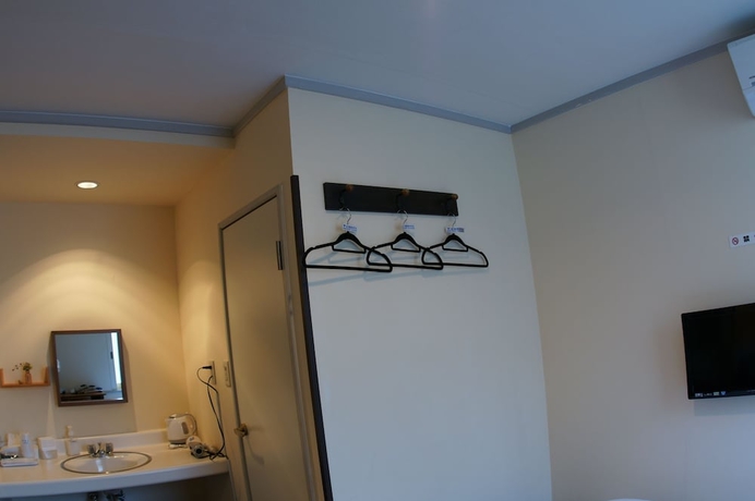 Imagen de la habitación del Hotel Kanazawa Station. Foto 5