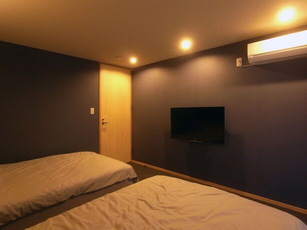 Imagen de la habitación del Hotel Kanazawa Tamaruya. Foto 23