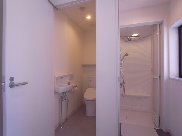 Imagen de la habitación del Hotel Kanazawa Tamaruya. Foto 27