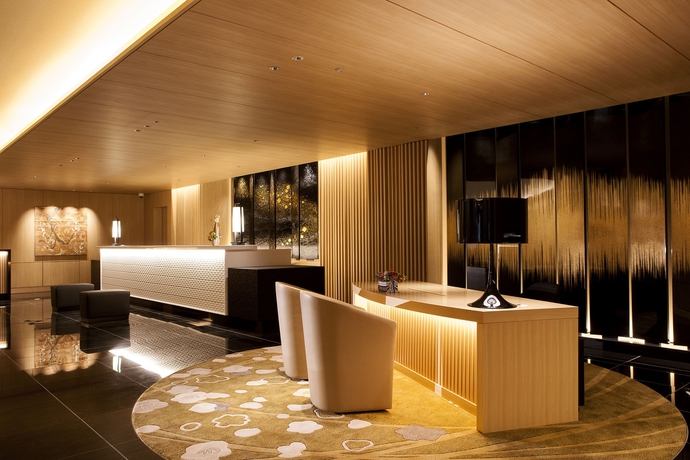 Imagen de los interiores del Hotel Kanazawa Tokyu. Foto 12