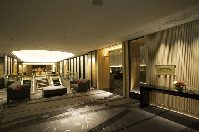 Imagen de los interiores del Hotel Kanazawa Tokyu. Foto 15