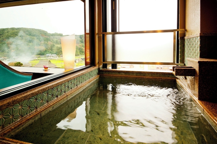 Imagen de la habitación del Hotel Kanazawa YuOnsen Hyakurakusou. Foto 7