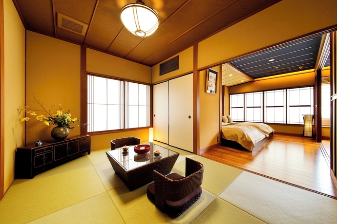 Imagen de la habitación del Hotel Kanazawa YuOnsen Hyakurakusou. Foto 15