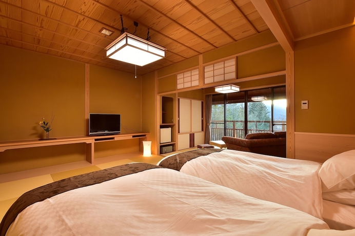 Imagen de la habitación del Hotel Kanbayashi Senjukaku. Foto 12