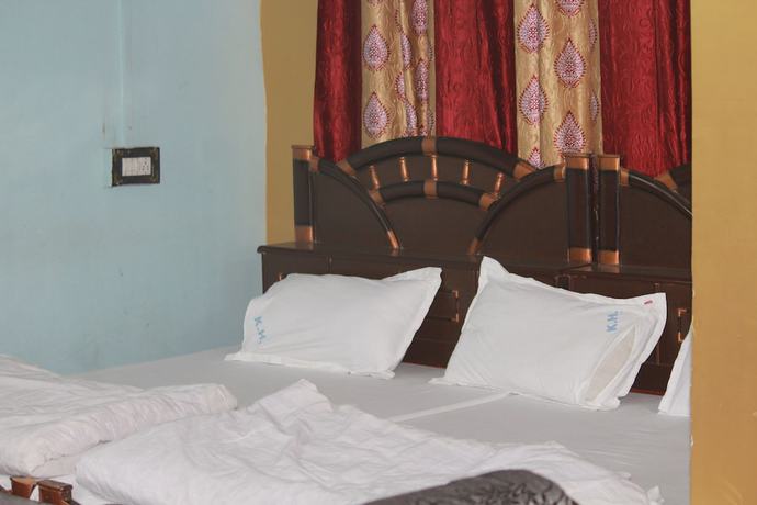 Imagen de la habitación del Hotel Kanchan. Foto 11