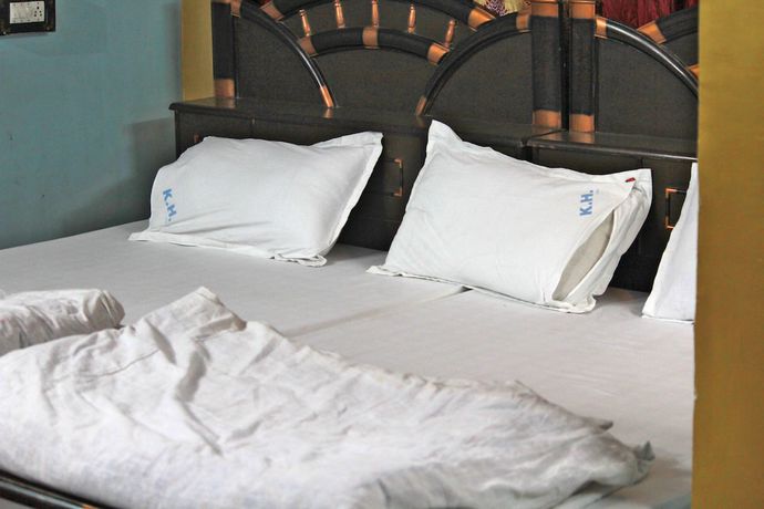 Imagen de la habitación del Hotel Kanchan. Foto 13
