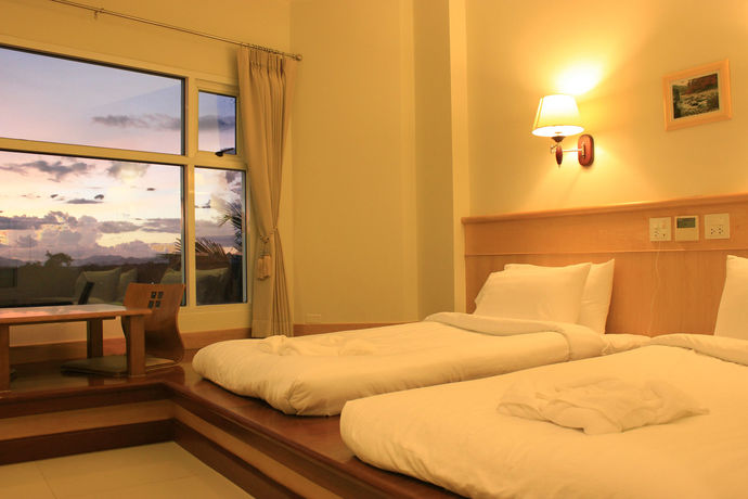 Imagen de la habitación del Hotel Kanchanaburi City. Foto 9