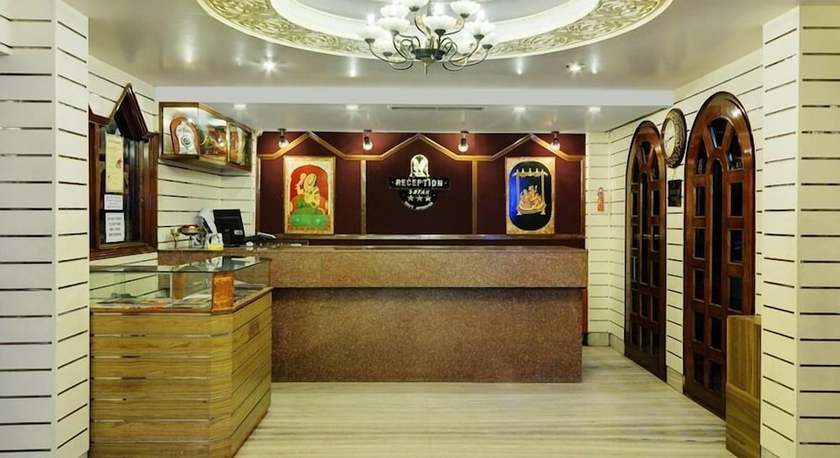 Imagen de los interiores del Hotel Kanchandeep. Foto 20