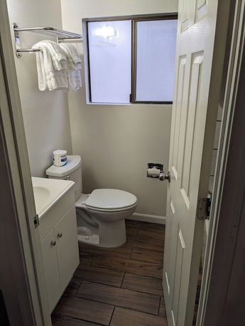 Imagen de la habitación del Hotel KandE Motor Inn. Foto 11