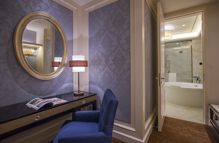 Imagen de la habitación del Hotel Kande International. Foto 8