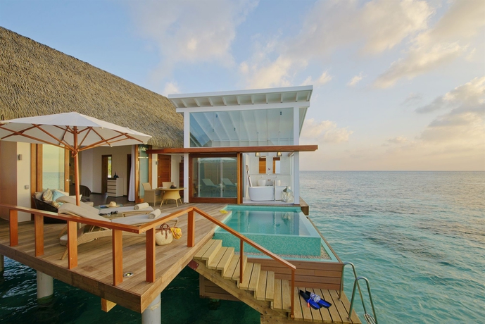 Imagen de la habitación del Hotel Kandolhu Maldives. Foto 9