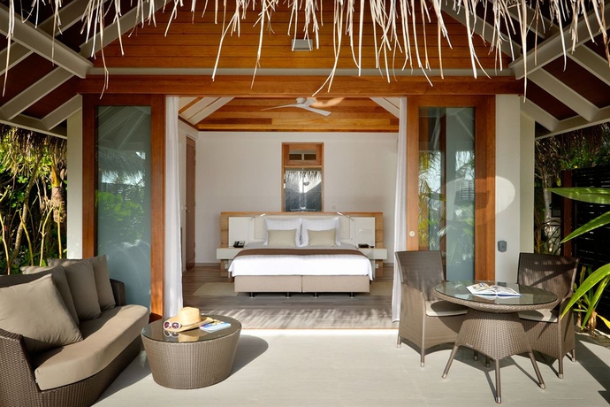 Imagen de la habitación del Hotel Kandolhu Maldives. Foto 14