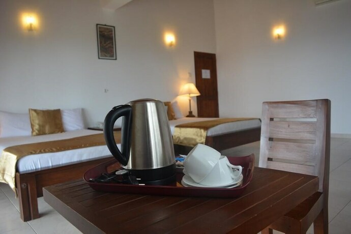Imagen de la habitación del Hotel Kandy Highland Unique. Foto 13