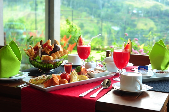Imagen del bar/restaurante del Hotel Kandy Skyloft. Foto 4
