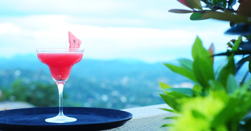 Imagen del bar/restaurante del Hotel Kandy Skyloft. Foto 6