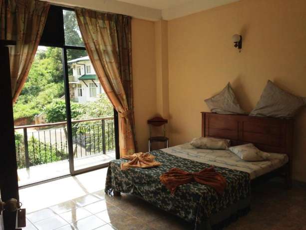 Imagen de la habitación del Hotel Kandy View. Foto 5