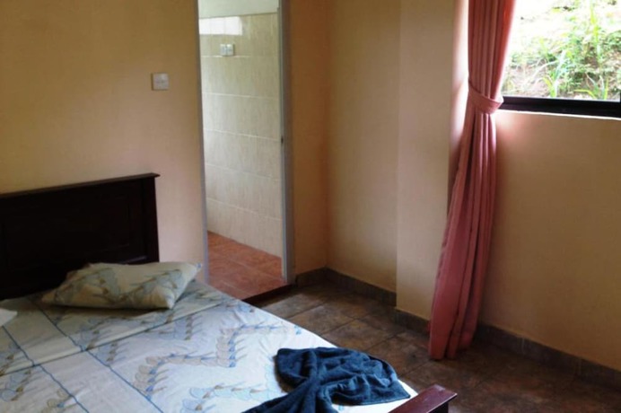 Imagen de la habitación del Hotel Kandy View. Foto 6