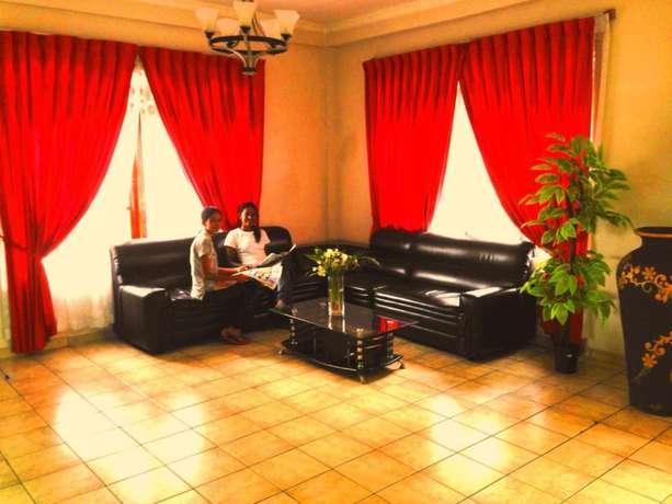 Imagen de los interiores del Hotel Kandy View. Foto 20