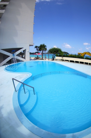 Imagen de la piscina del Hotel Kanehide Kise Beach Palace. Foto 14
