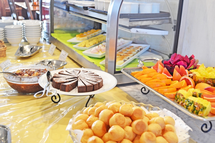 Imagen del bar/restaurante del Hotel Kanehide Kise Beach Palace. Foto 9