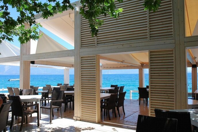 Imagen general del Hotel Kanelli Beach, Aigialeia. Foto 6