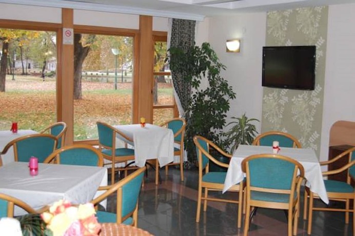 Imagen general del Hotel Kanet. Foto 4