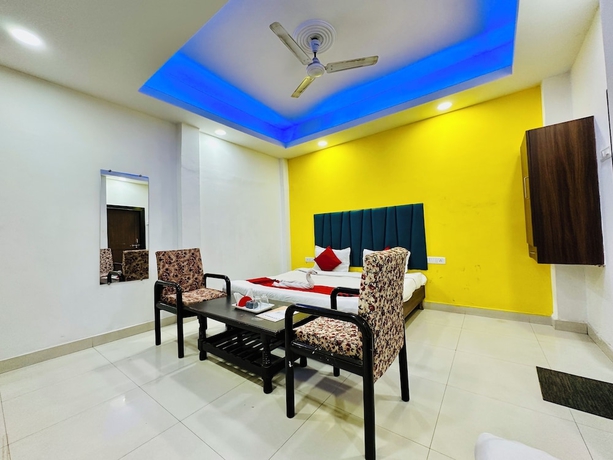 Imagen de la habitación del Hotel Kanha Gold. Foto 4
