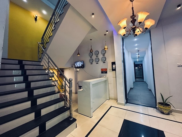 Imagen de los interiores del Hotel Kanha Gold. Foto 16