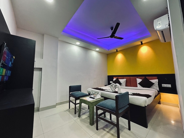 Imagen de la habitación del Hotel Kanha Gold. Foto 11