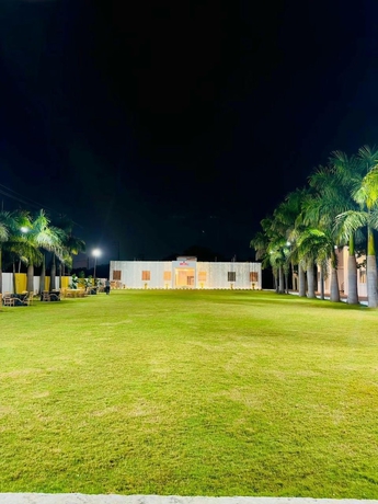 Imagen de los exteriores del Hotel Kanha Green. Foto 7